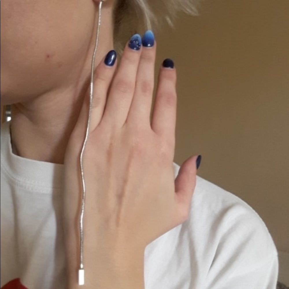 Extra long silver dangling earrings - Picture 4 of 7